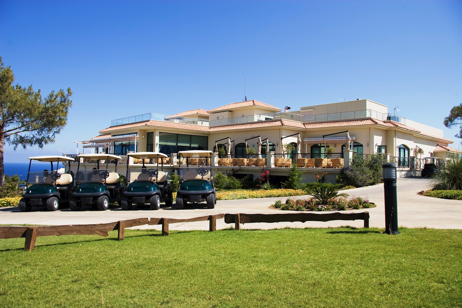 Korineum Spa and Beach Resort