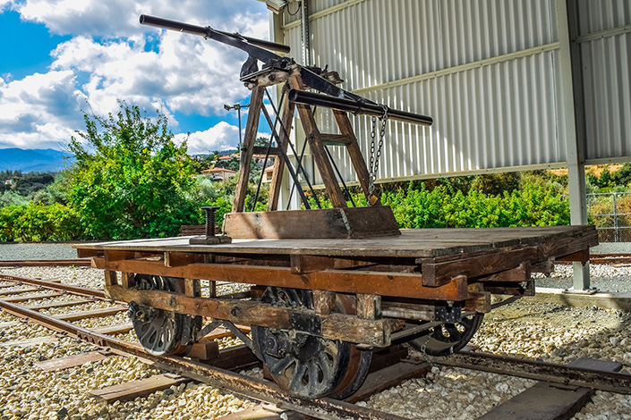 hand-push-wagon-north-cyprus.jpg