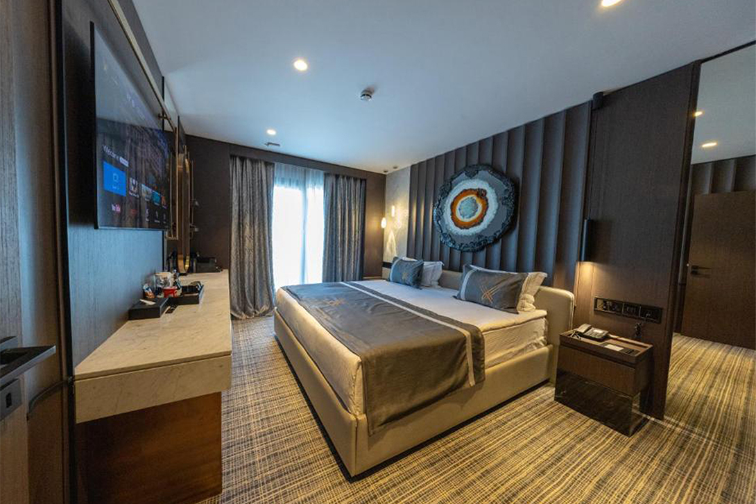 deluxe-room-interior-chamada-girne-hotel