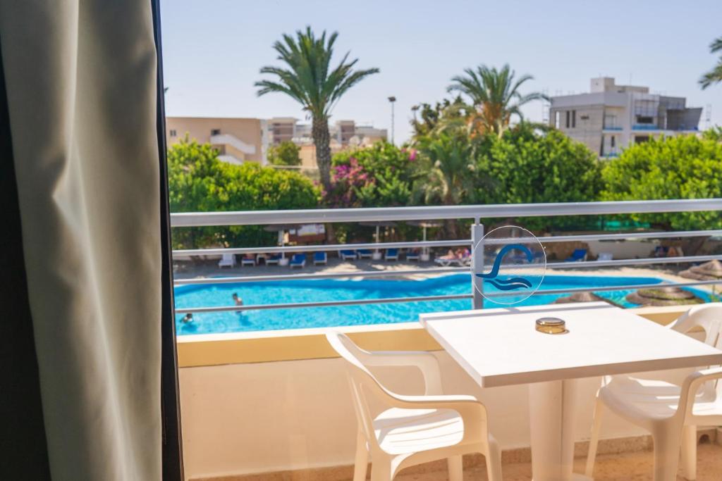 27 paphos gardens terrace cyprus