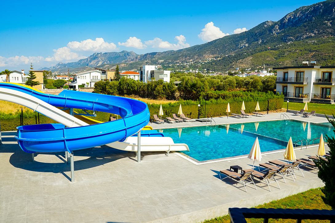 73-sempati-hotel-pool-green-garden-kyrenia