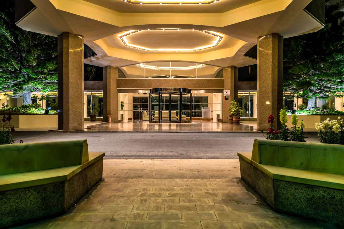 st.raphael hotel entrance