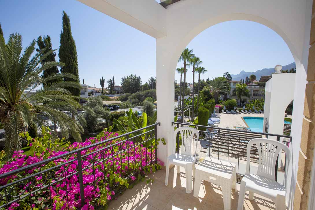 bunglow terrace altinkaya holiday kyrenia