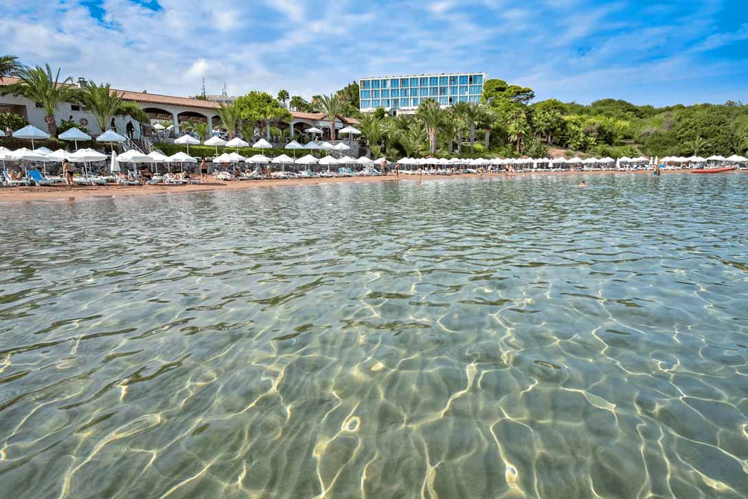 Denizkizi beach area kyrenia