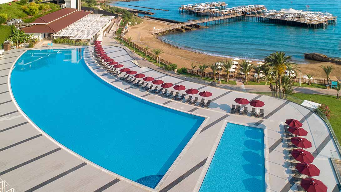 elexus pool view kyrenia