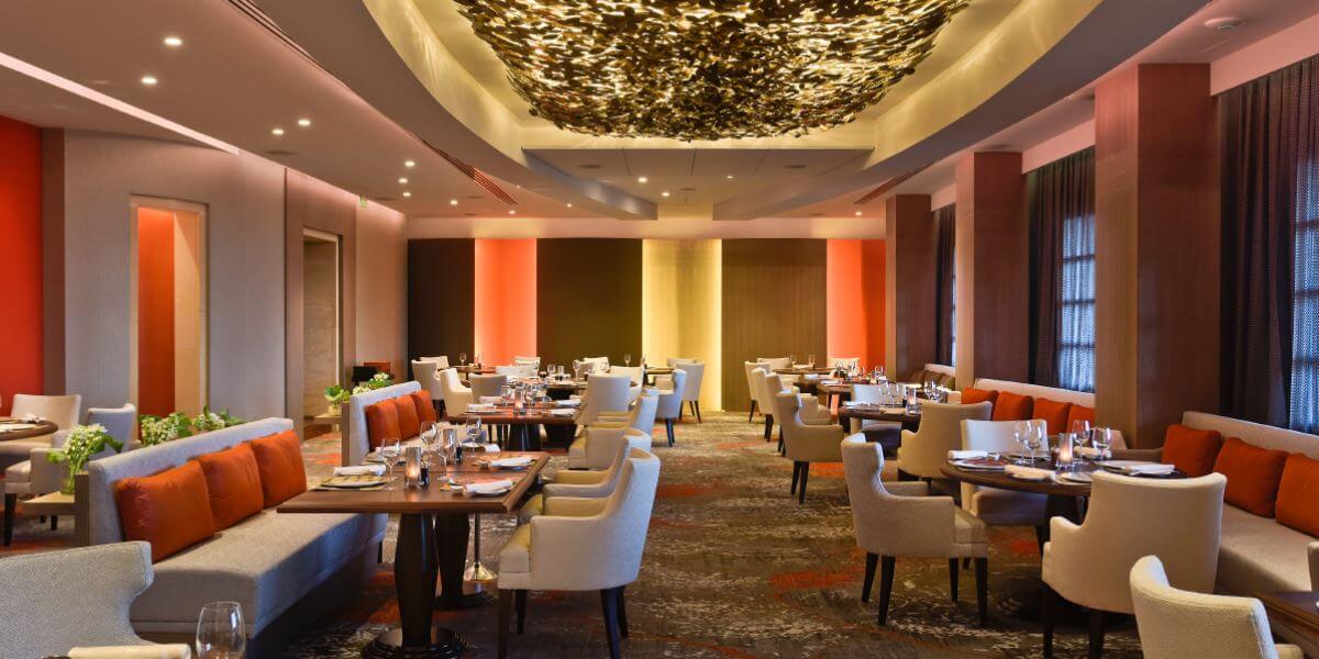 four seasons hotel vivaldi restaurant